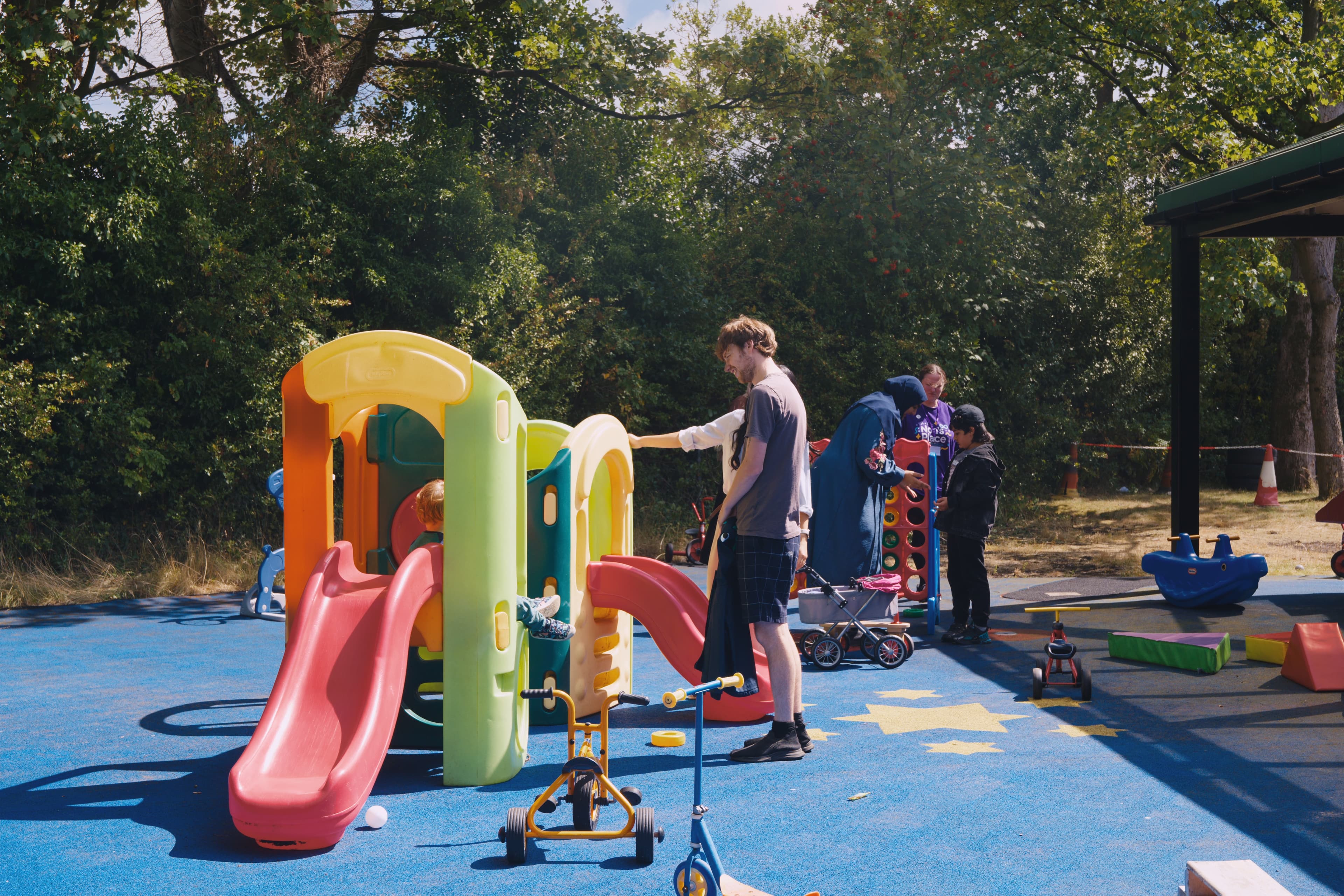 Children and carers in a relaxed free-flow session